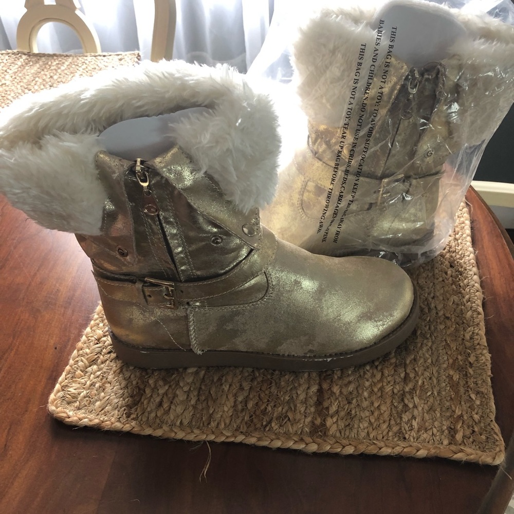 Brand new boots 🥾